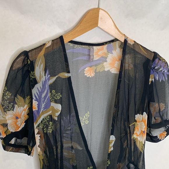 Urban Outfitters Sheer Floral Maxi Dress XS Black Lohi Puff Sleeve Whimsigoth - Picture 5 of 15